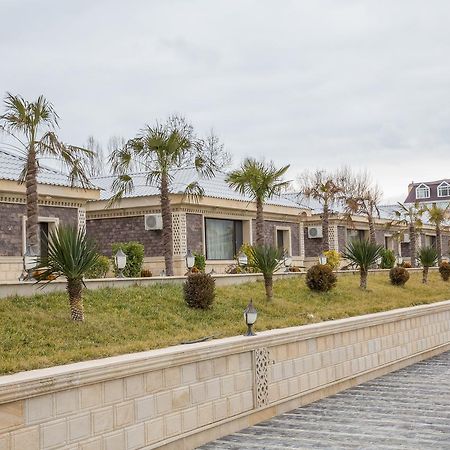 Semeni Hotel & Restaurant Mingeczaur Zewnętrze zdjęcie